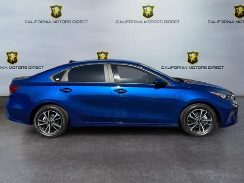 Deep Sea Blue 2024 Kia Forte LXS