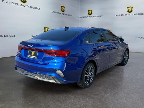 Deep Sea Blue 2024 Kia Forte LXS