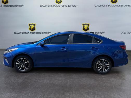 Deep Sea Blue 2024 Kia Forte LXS