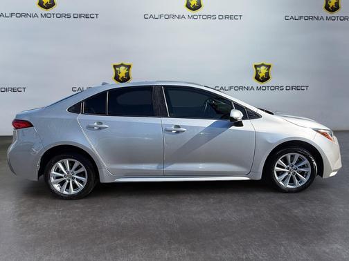 Classic Silver Metallic 2024 Toyota Corolla LE