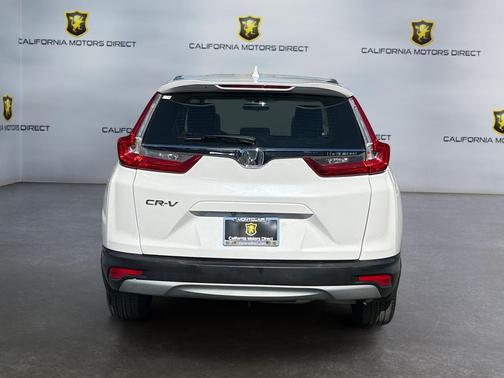 Platinum White Pearl 2019 Honda CR-V LX
