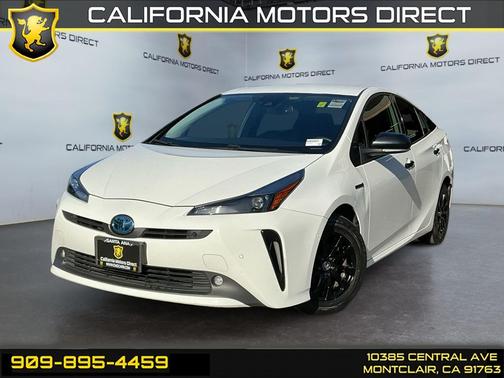 White 2022 Toyota Prius L