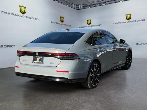 2023 Honda Accord Hybrid Touring