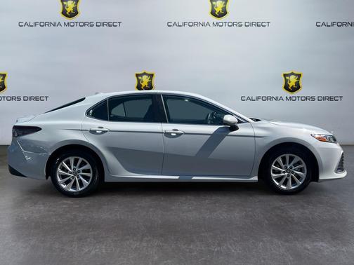 Ice Edge 2024 Toyota Camry LE