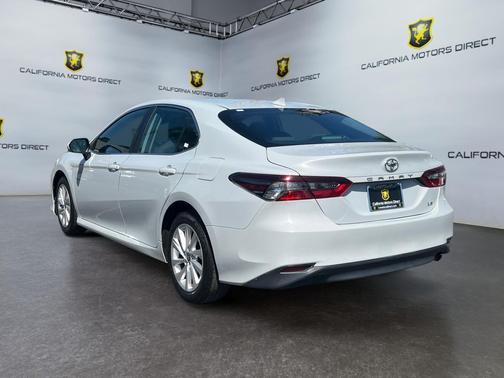 Ice Edge 2024 Toyota Camry LE