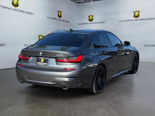 2019 BMW 330 330i