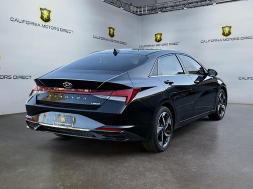 2021 Hyundai ELANTRA Limited