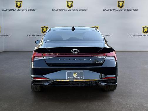 2021 Hyundai ELANTRA Limited