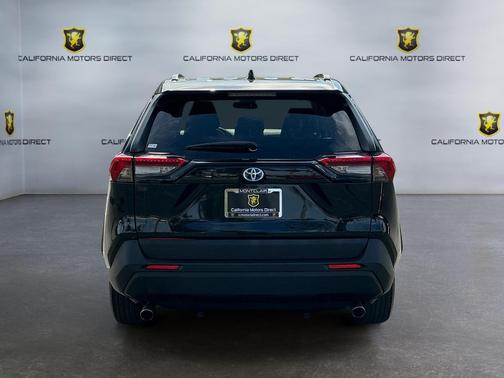 2021 Toyota RAV4 Hybrid LE