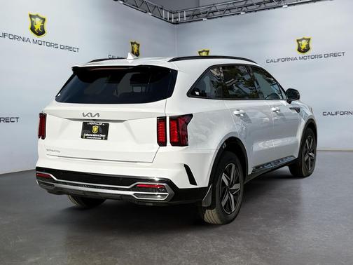 2023 Kia Sorento S