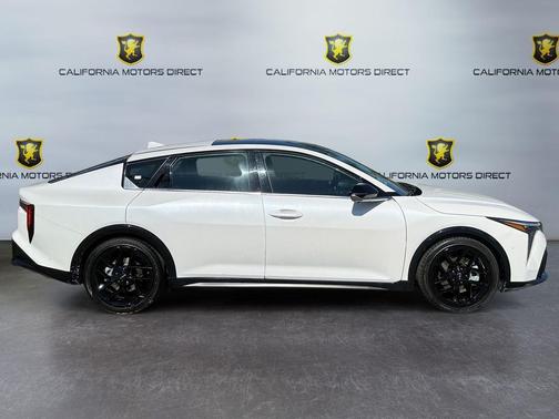 2025 Kia K4 GT-Line Turbo