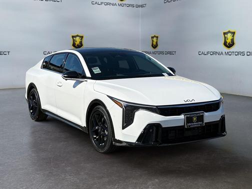 2025 Kia K4 GT-Line Turbo