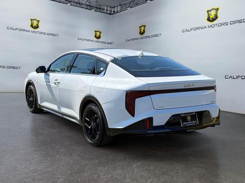 2025 Kia K4 GT-Line Turbo