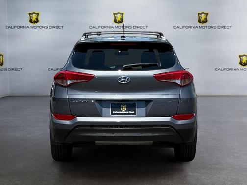 Coliseum Gray 2017 Hyundai TUCSON SE