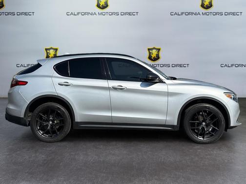 2020 Alfa Romeo Stelvio Base