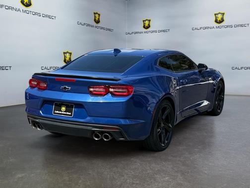 2021 Chevrolet Camaro RWD Coupe LT1