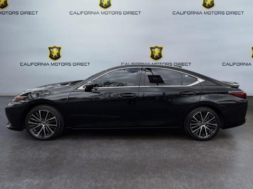 Caviar 2024 Lexus ES 300h Base