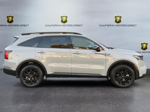 2023 Kia Sorento S