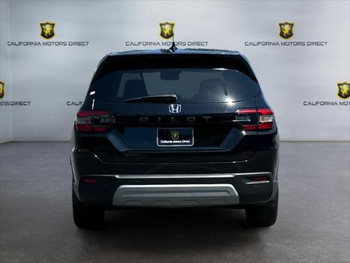 2023 Honda Pilot 2WD EX-L 8 Passenger