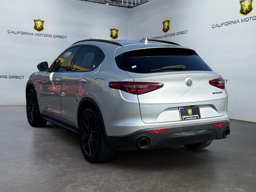 2020 Alfa Romeo Stelvio Base