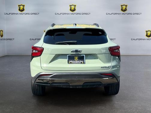 Cacti Green 2025 Chevrolet Trax FWD ACTIV
