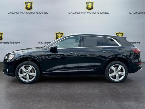 2019 Audi e-tron Premium Plus