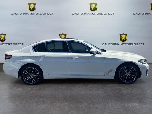 Alpine White 2021 BMW 530 530i