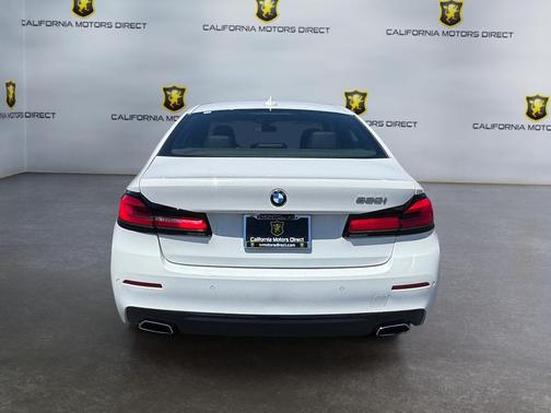 Alpine White 2021 BMW 530 530i