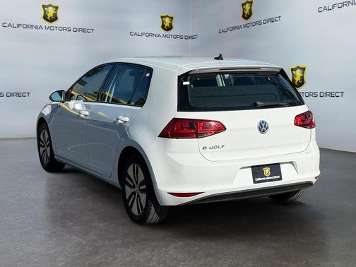 2016 Volkswagen e-Golf SE