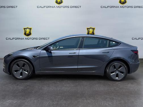 Gray 2023 Tesla Model 3 Standard Range