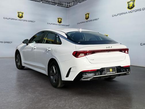 2022 Kia K5 LX