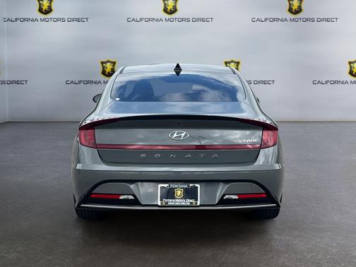 2022 Hyundai SONATA Hybrid SE