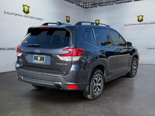 Dark Gray Metallic 2019 Subaru Forester Premium