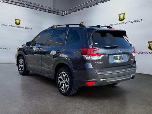 Dark Gray Metallic 2019 Subaru Forester Premium