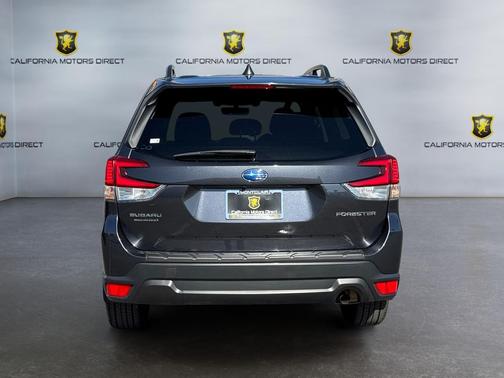 Dark Gray Metallic 2019 Subaru Forester Premium