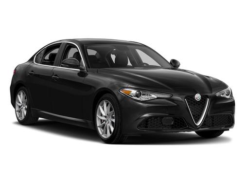 Silverstone Gray Metallic 2017 Alfa Romeo Giulia Base