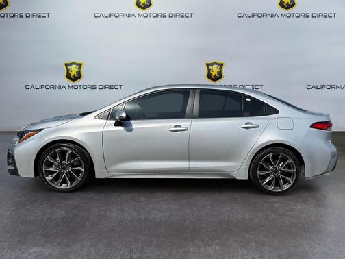 Classic Silver Metallic 2022 Toyota Corolla SE