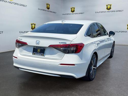 Platinum White Pearl 2023 Honda Civic Touring