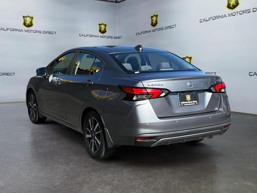 2021 Nissan Versa 1.6 SV