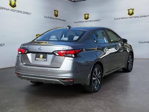 2021 Nissan Versa 1.6 SV