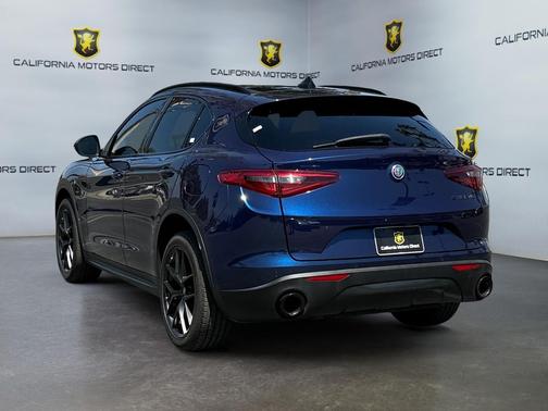 2020 Alfa Romeo Stelvio Base