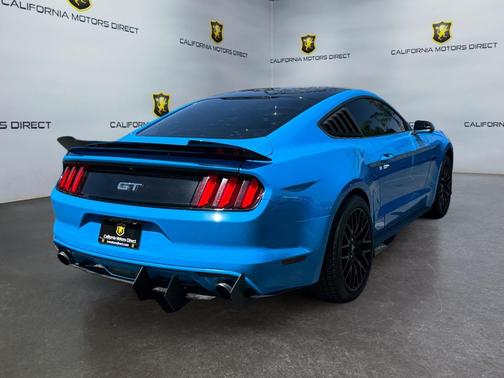 GRABBER BLUE 2017 Ford Mustang GT