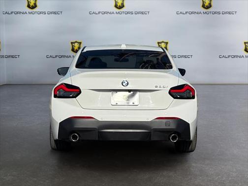 2023 BMW 230 i