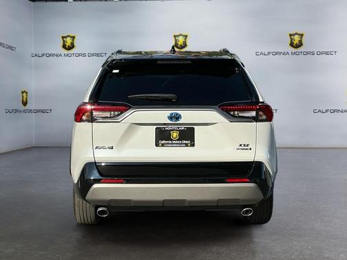 2023 Toyota RAV4 Hybrid SE