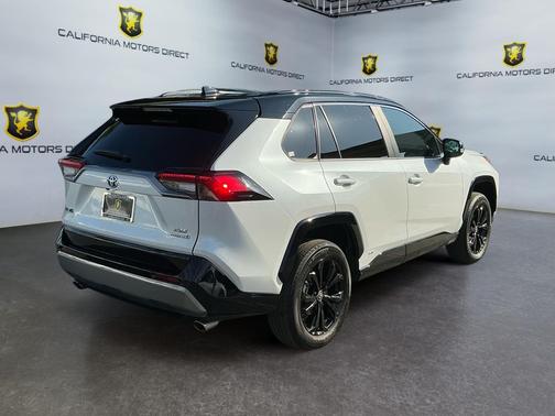 2023 Toyota RAV4 Hybrid SE