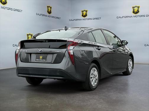 2016 Toyota Prius Two