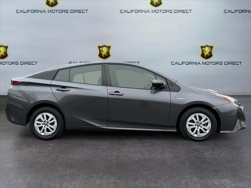 2016 Toyota Prius Two