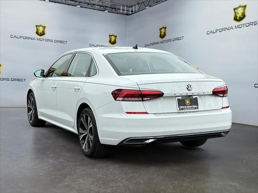2022 Volkswagen Passat 2.0T SE