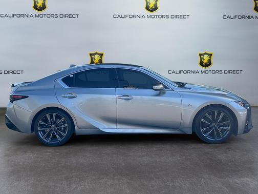 2022 Lexus IS 350 Base