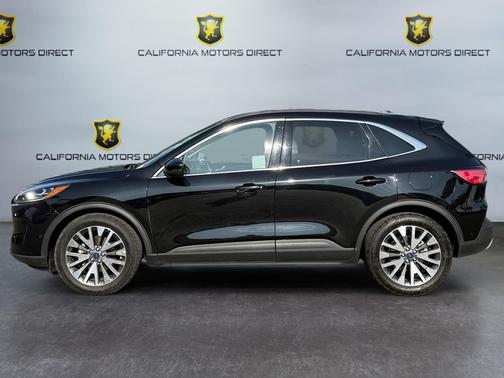 2020 Ford Escape Titanium